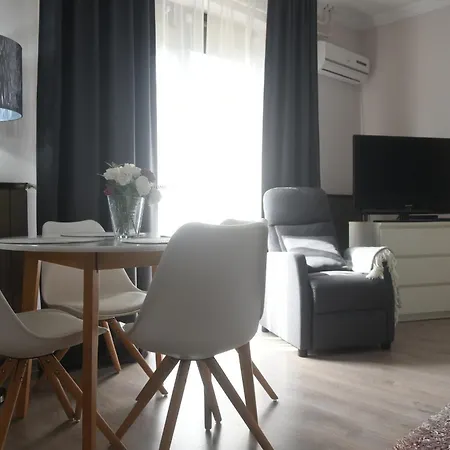 Apartment Crystal